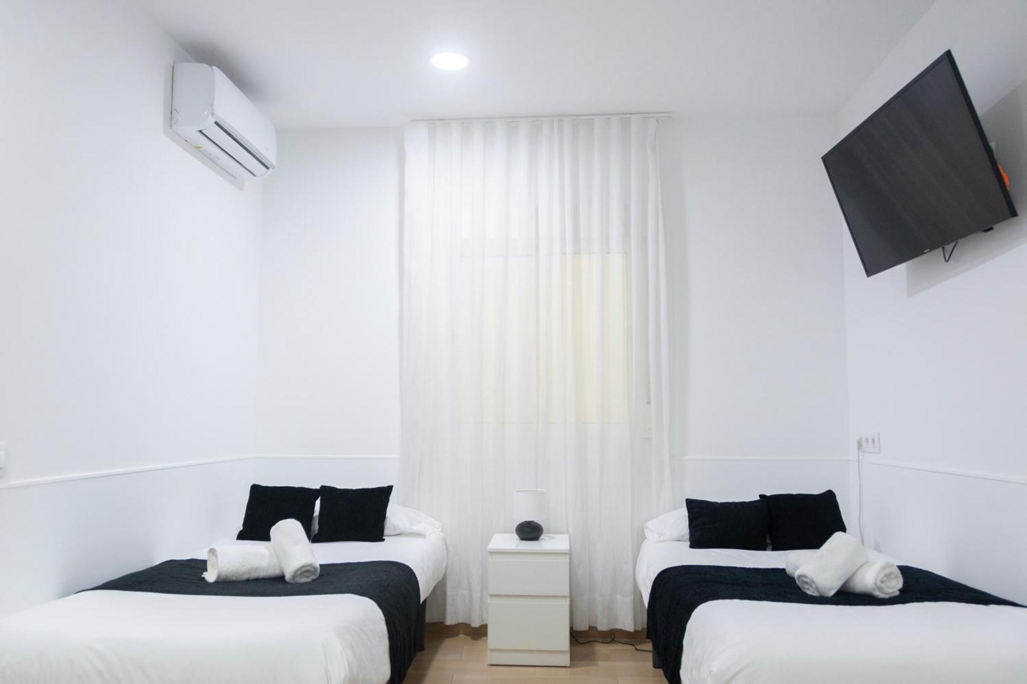 Laramond Barcelona Rooms Luaran gambar