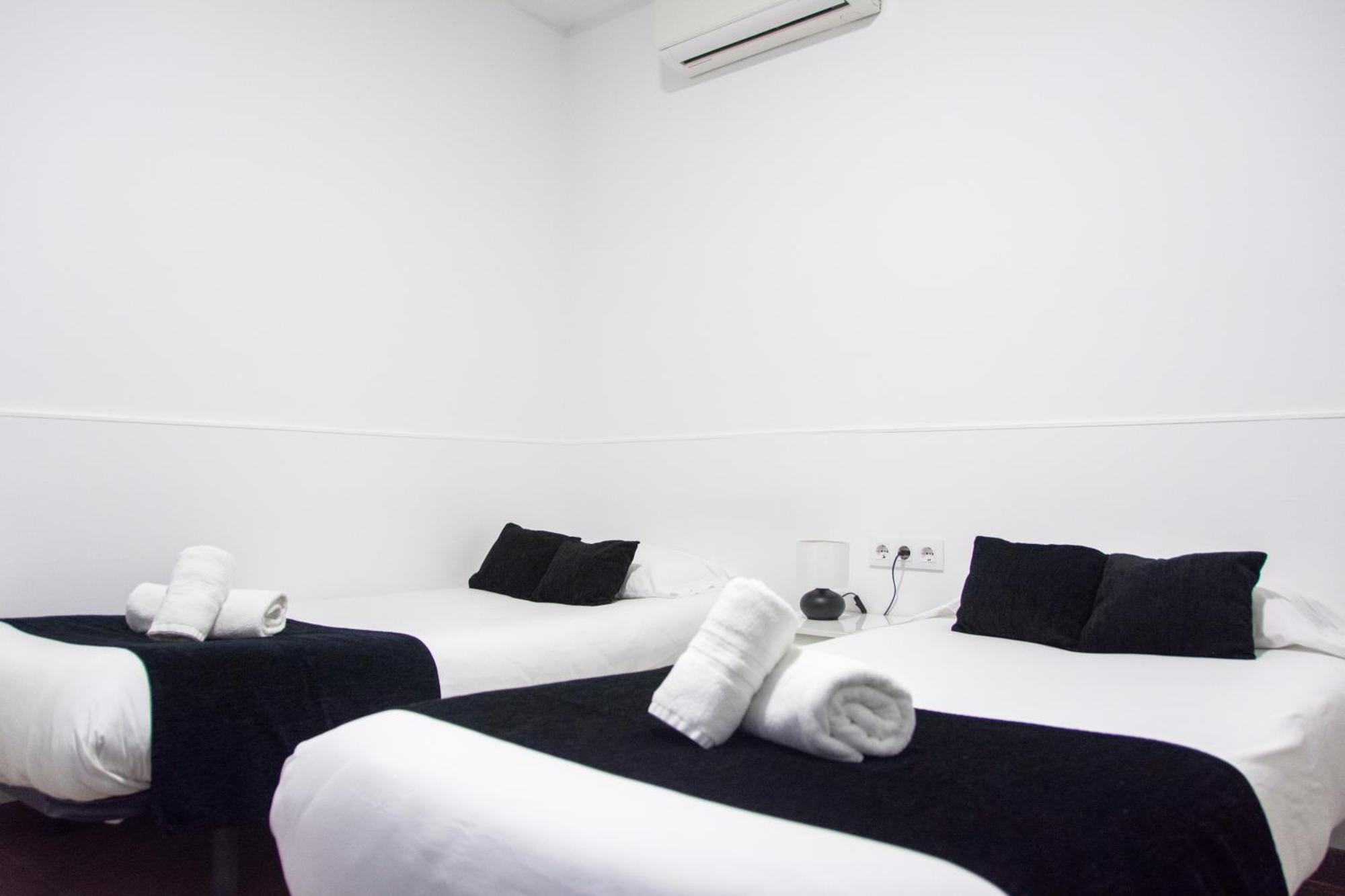 Laramond Barcelona Rooms Luaran gambar